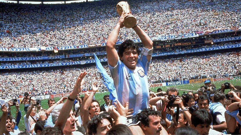 Falleció Diego Armando Maradona a los 60 años.