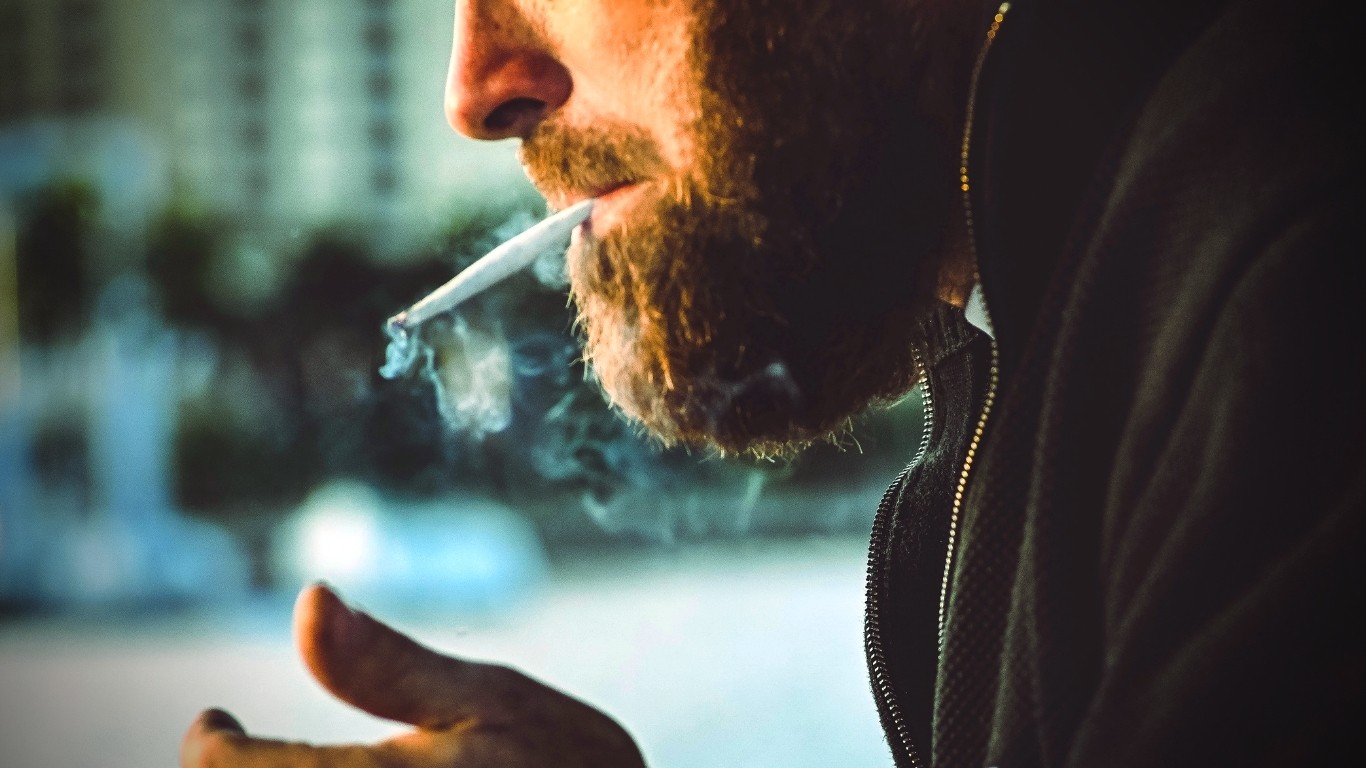 La legalización de la mariguana es un proceso que comenzó la sociedad civil.